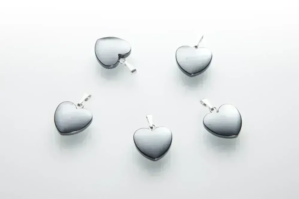 Prívesok - Hematit srdiečko 15mm