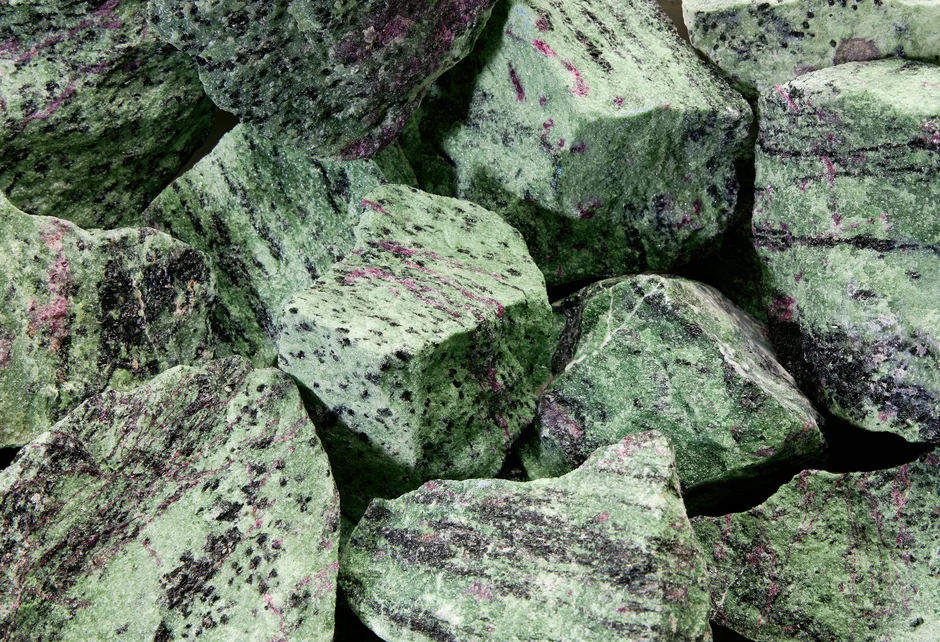 Náramok Rubín Zoisit gulička 4mm