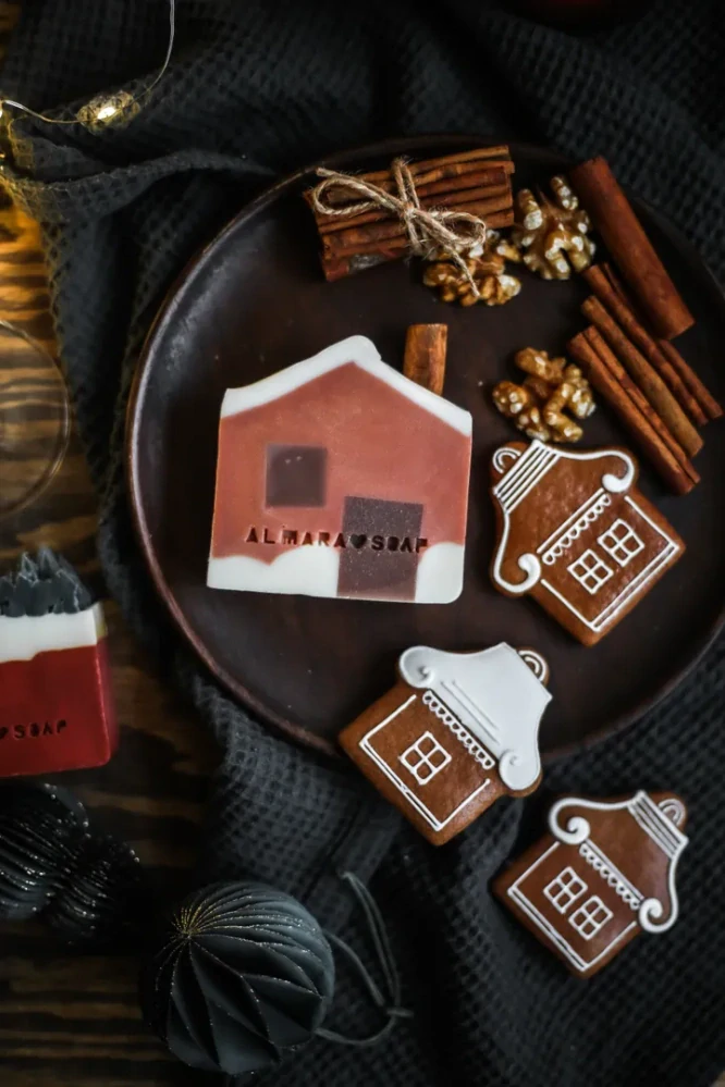 Almarasoap - Dizajnové mydlo Perník