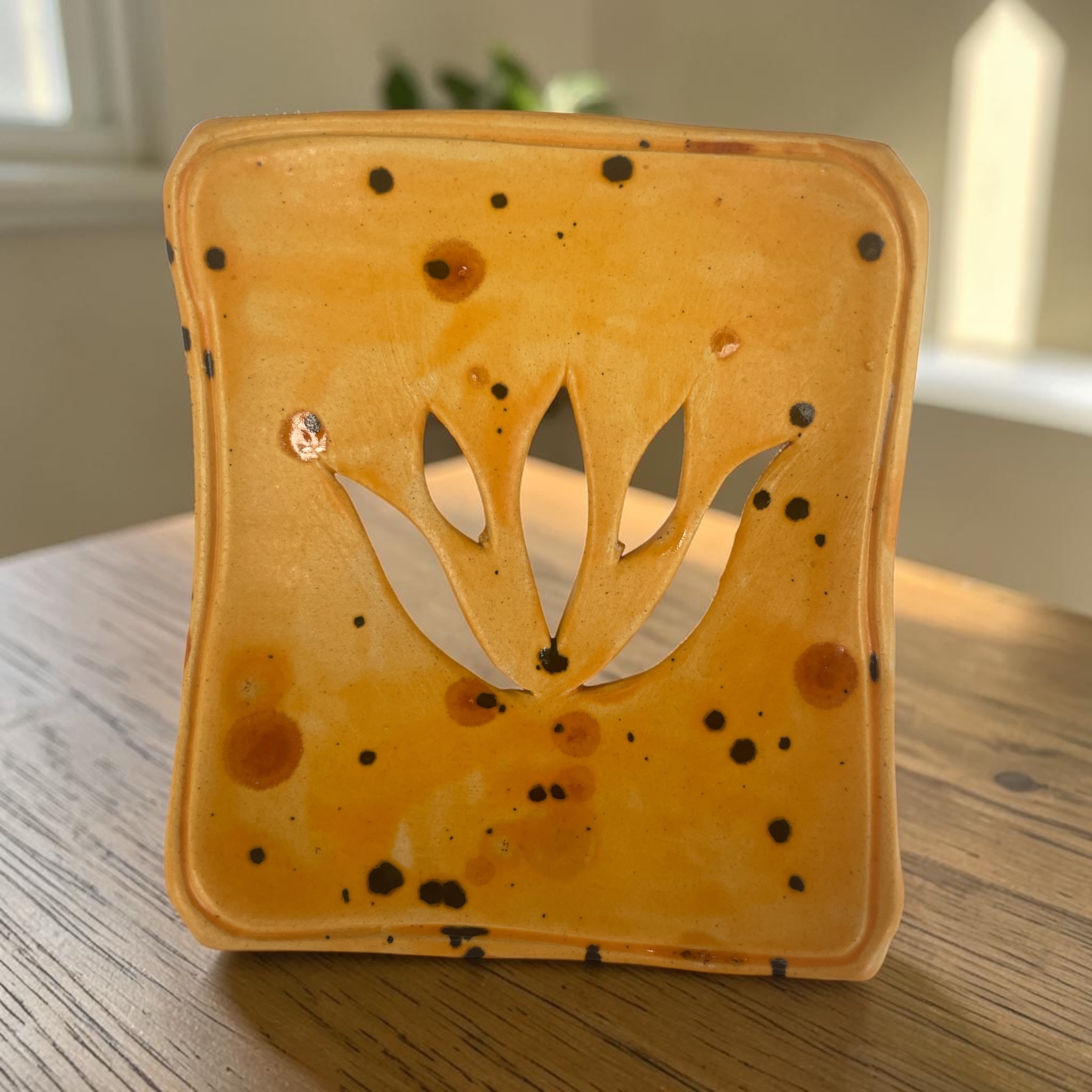 Hand - made - Mydelnička Zlatý kvet