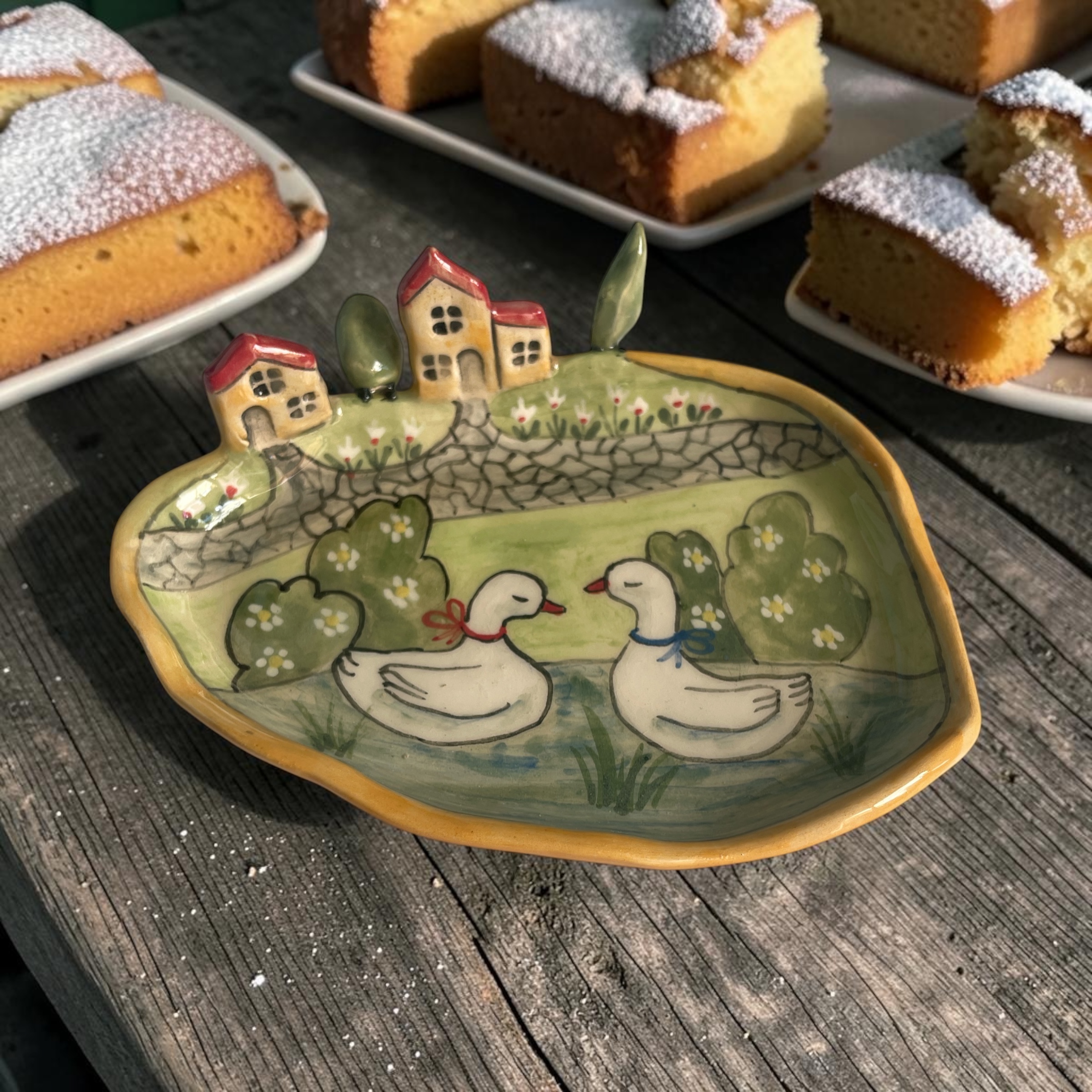 Hand - made - Keramická tácka Kačky pri potôčiku