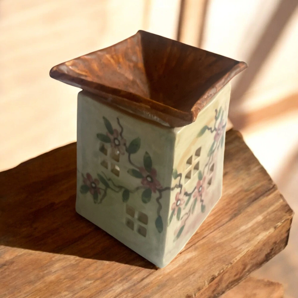 Hand - made - Keramický svietnik & aromalampa Kvetinový domček harmónie