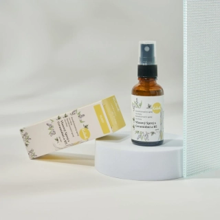 Kvitok - Kondicionačný vlasový sprej s ceramidmi a B5 (na rozčesávanie vlasov) 30 ml (rozprašovač)
