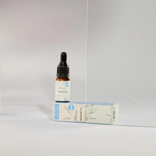 Kvitok - Nočné pleťové sérum – Retinol 0,1 % 10 ml