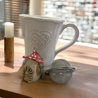 Hand - made - Rozprávkový domček na čaj