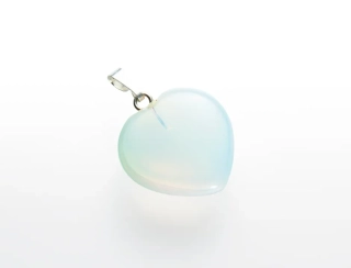 Prívesok - Opalit srdiečko 20mm
