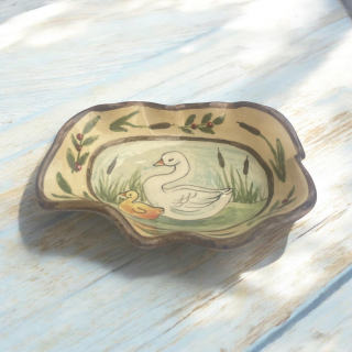 Hand - made - Keramická miska s labuťou